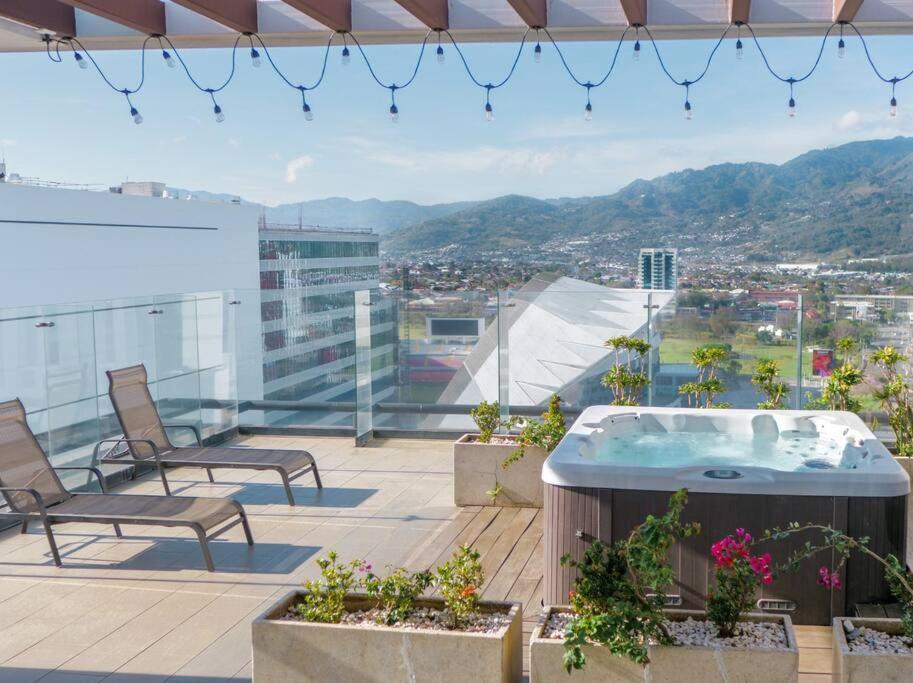 Urban Executive Stay San Jose  Bagian luar foto